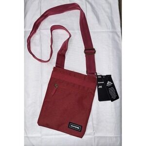 Dakine Jive Crossbody Bag NWT Burgundy Red Travel Purse Adjustable Strap